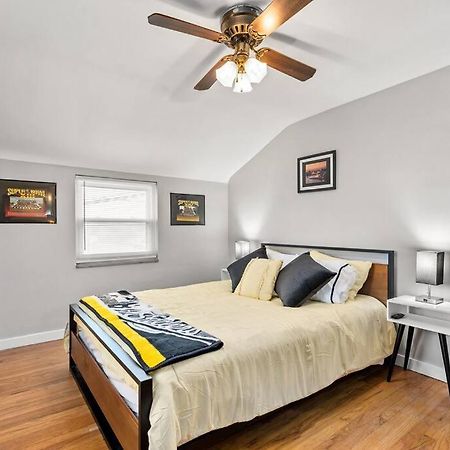 Open Floor Spacious Home, 15Min From Downtown, Private Garage, Kids Friendly بيتسبرغ المظهر الخارجي الصورة